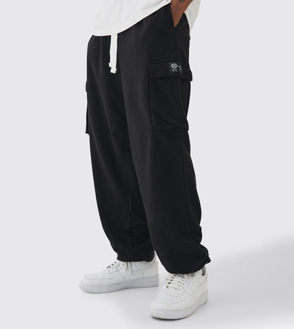 Plus & Tall Woven Tab Fit Oversized Cargo Sweatpants