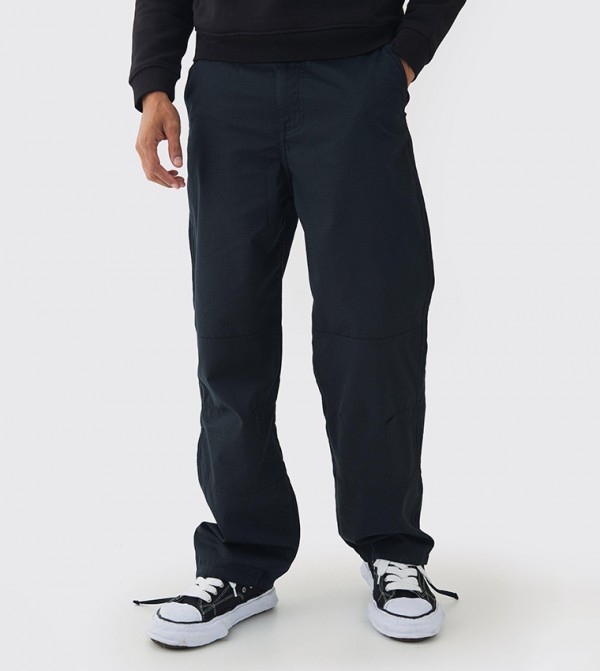 Mid Rise Relaxed Fit Trousers