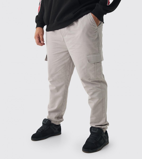 Mid Rise Slim Fit Cargo Trousers
