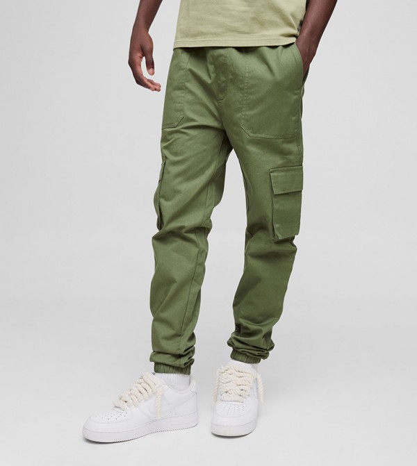 Mid Rise Cuffed Slim Fit Cargo Trousers