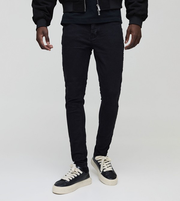 Solid Skinny Fit Stretch Jeans
