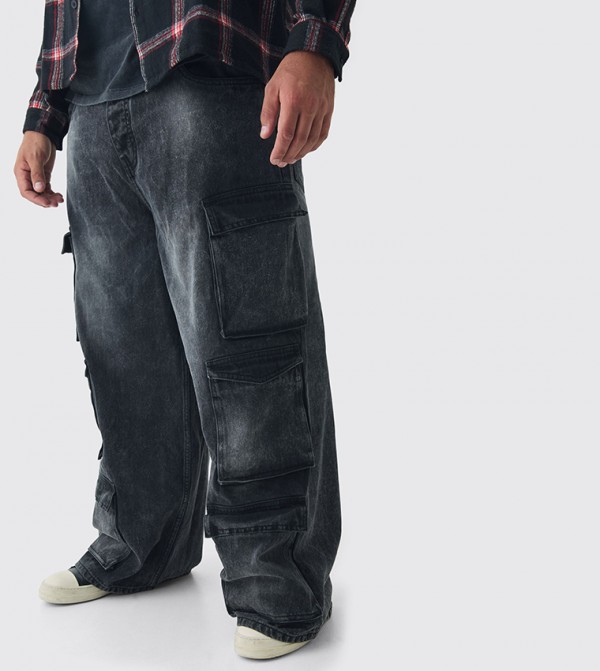 Plus & Tall Washed Multi Pocket Cargo Baggy Jeans