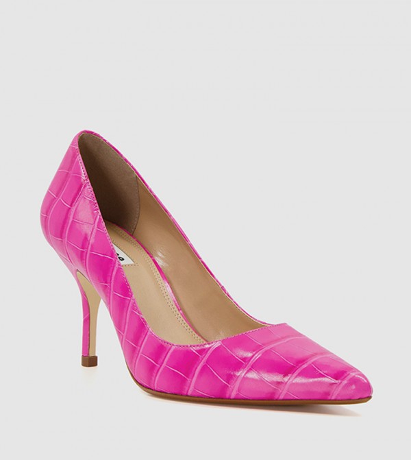 BOLD Textured Pointed Toe Pumps