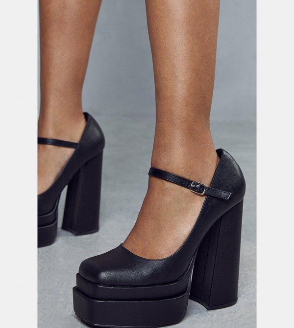 Mary jane pumps sales with chunky heel