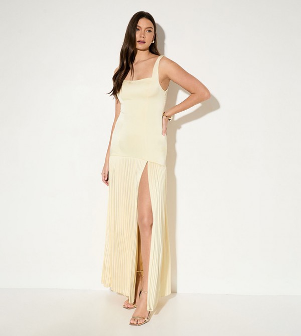 Premium Satin Pleated Skirt Maxi Bridesmaid Dress