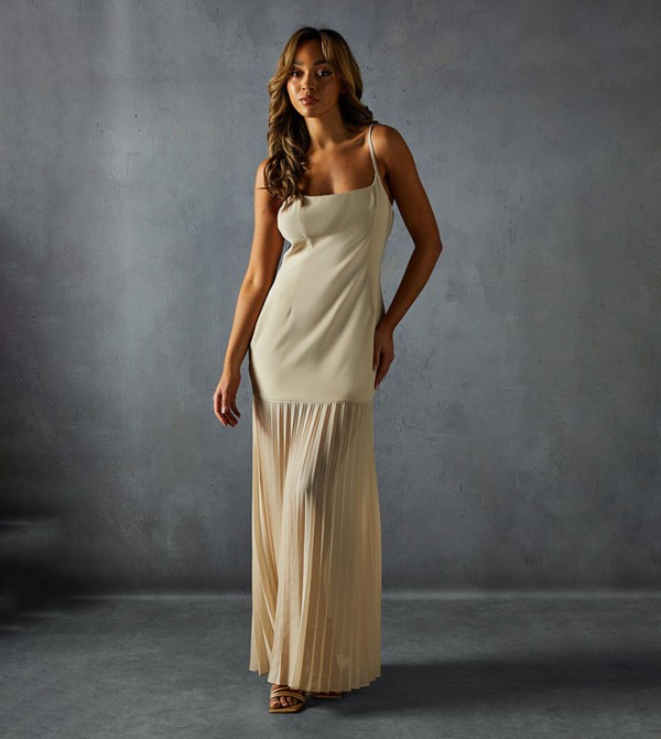 Square Neck Pleated Chiffon Maxi Dress