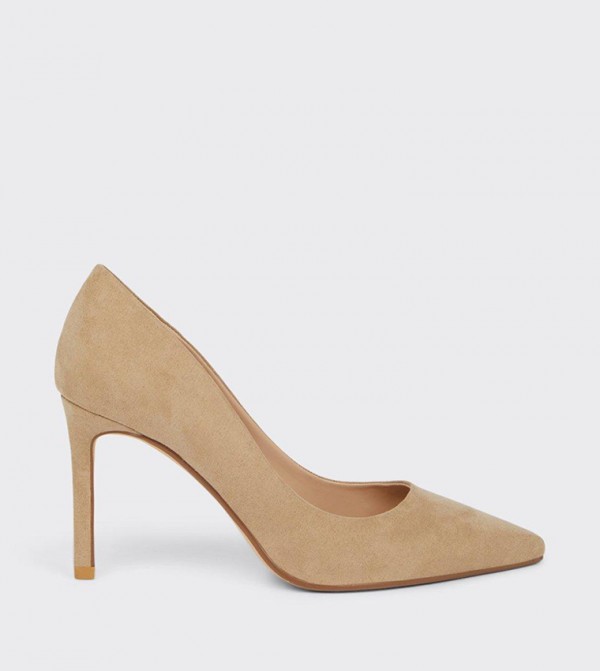 Nude court shoes with strap top