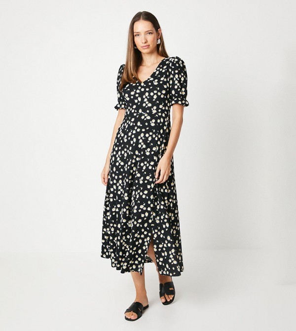 Daisy V-Neck Short Sleeves Midi Dress