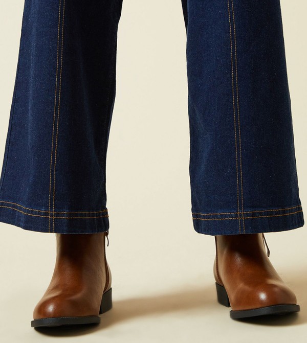 Maddy Side Zip Flat Ankle Boots