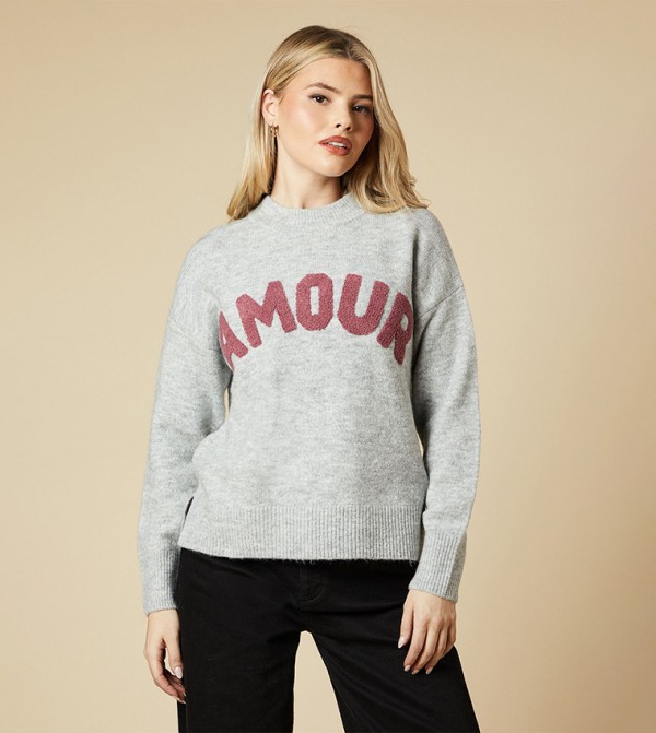 Amour Long Sleeves Sweater