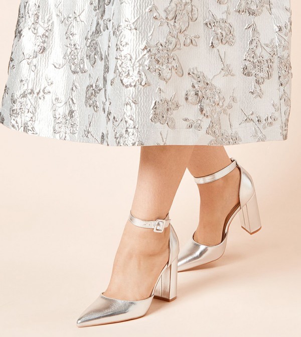 Metallic Pointed Toe D'Orsay Pumps