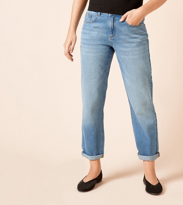 Fold Up High Waist Boyfriend Fit Jeans