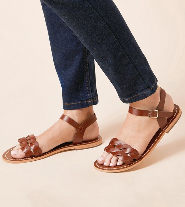 Isobel Leather Twist Flat Sandals