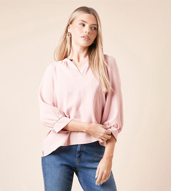 Textured 3/4 Sleeves Shirt