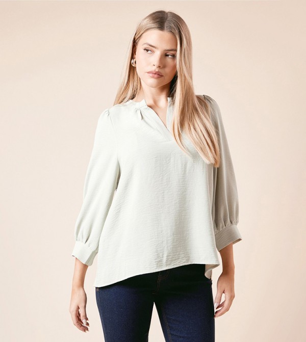 Textured 3/4 Sleeves Shirt