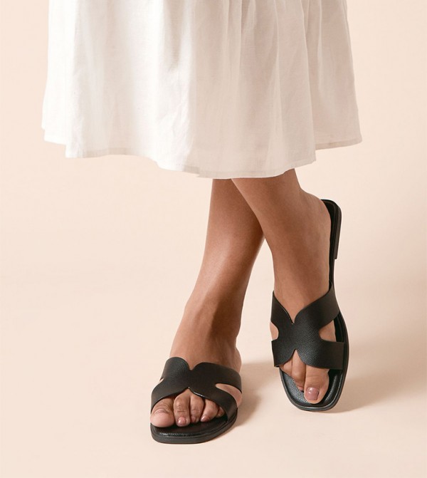 Carlotta Faux Leather Comfort Flat Sandals