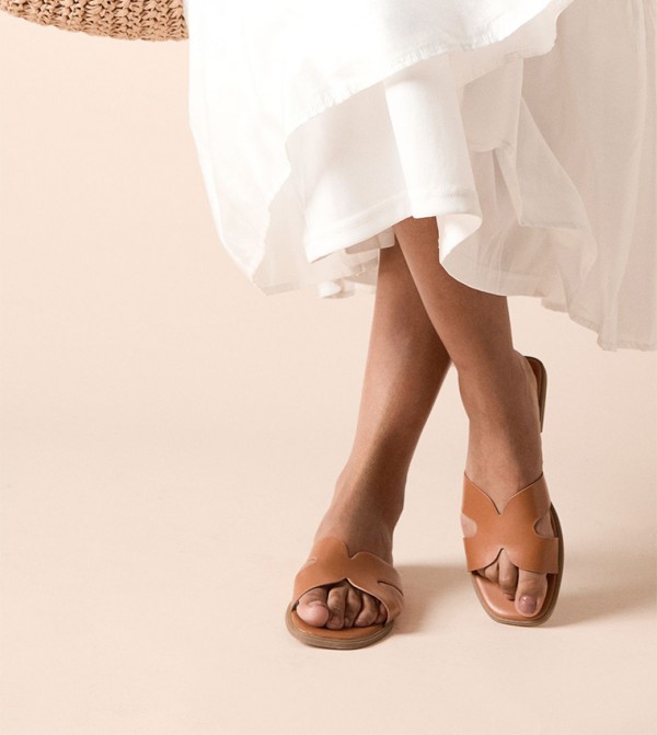 Carlotta Faux Leather Comfort Flat Sandals