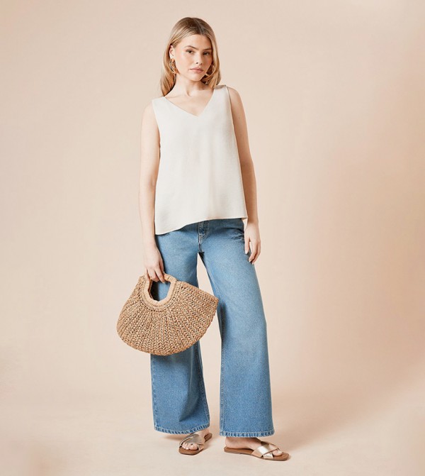 Solid V-Neck Sleeveless Top