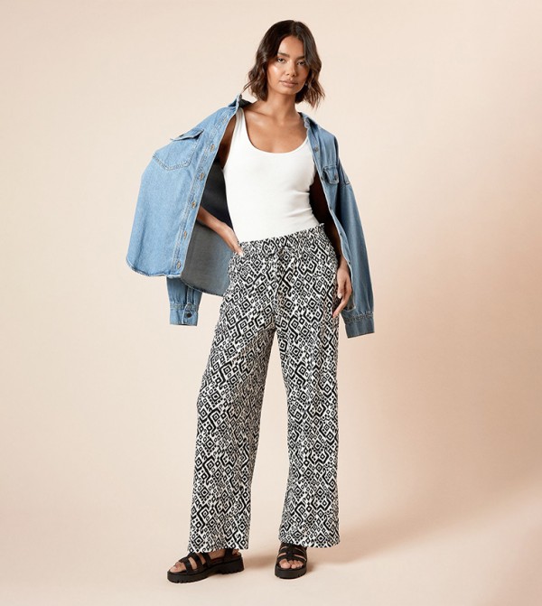 Printed Belted Wide Leg Trousers