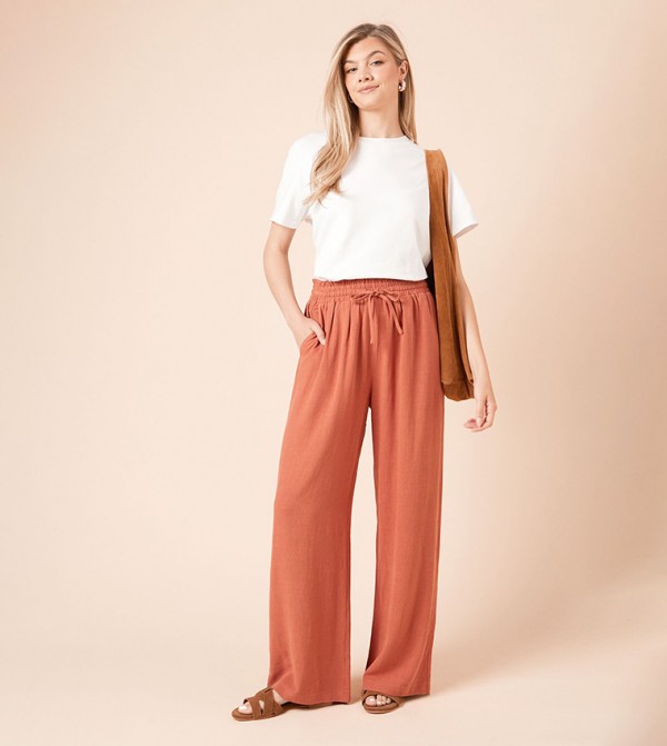 Tie Waist Woven Trousers