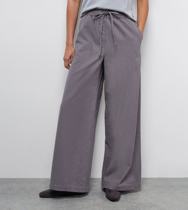 جينز كارغو واسع 