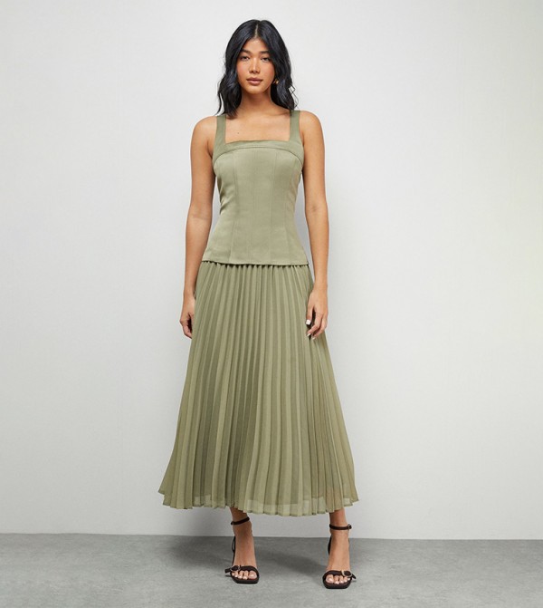Satin Fitted Bodice Chiffon Pleated Skirt Midi Dress