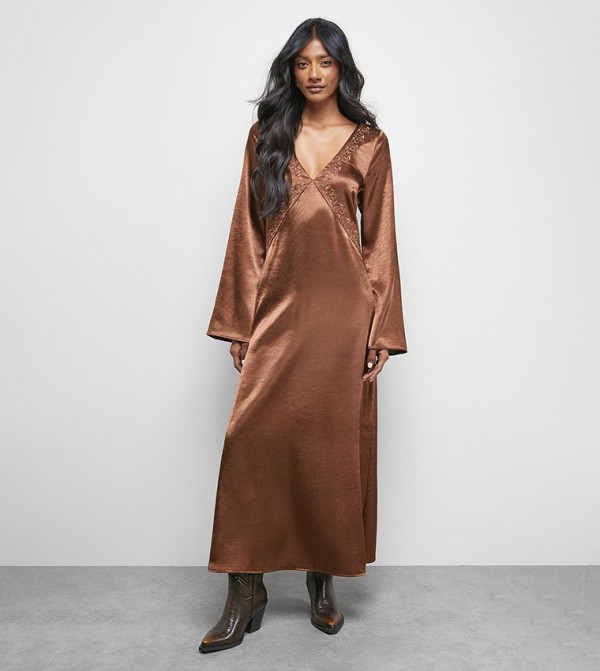 Embroidered Satin Plunge Neck Flared Sleeves Midi Dress