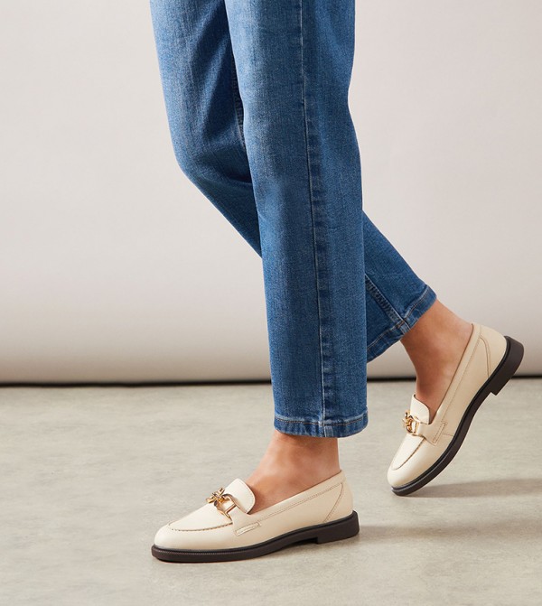 Lineka Faux Leather Metal Snaffle Smart Loafers