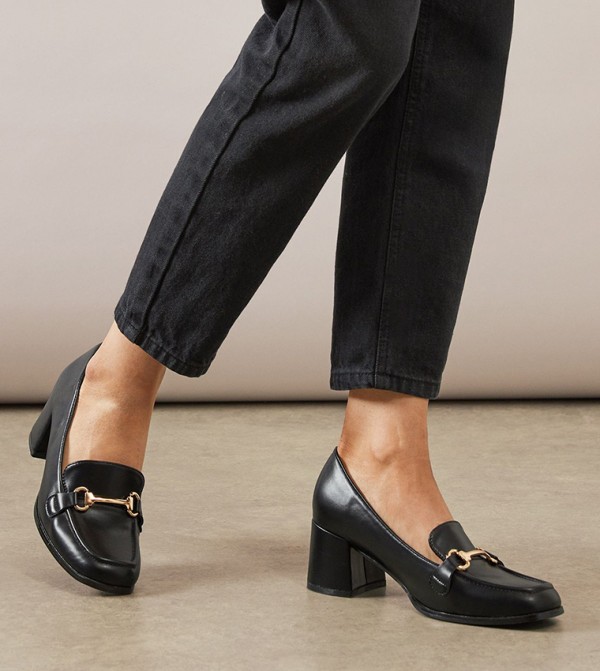 Belva Metal Snaffle Detail Block Heel Penny Loafers