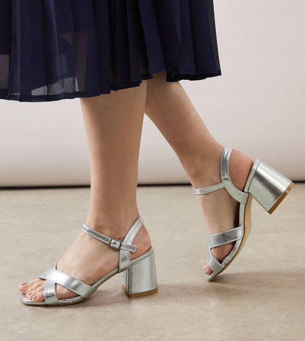 Samiyas Cross Strap Block Heel Sandals