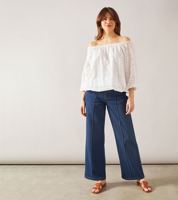 Broderie Puff Sleeves Top