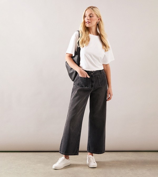 Petite Washed Flared Culotte Jeans