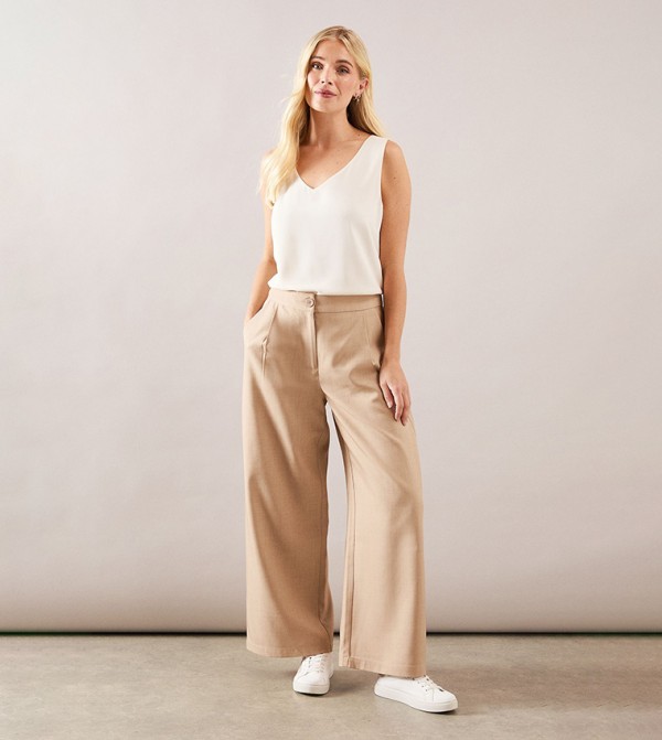 Petite Pleated Straight Leg Trousers