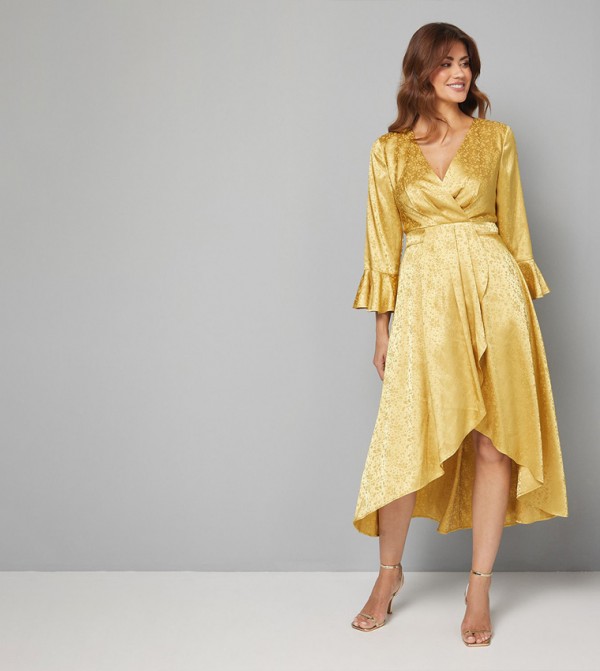 فستان ميدي جاكار مكشكش 