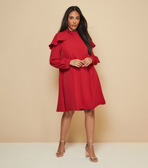 فستان ميني بياقة عالية للمقاسات الصغيرة