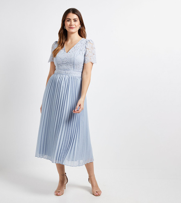 Short Sleeves Lace Pleated Midi Dress