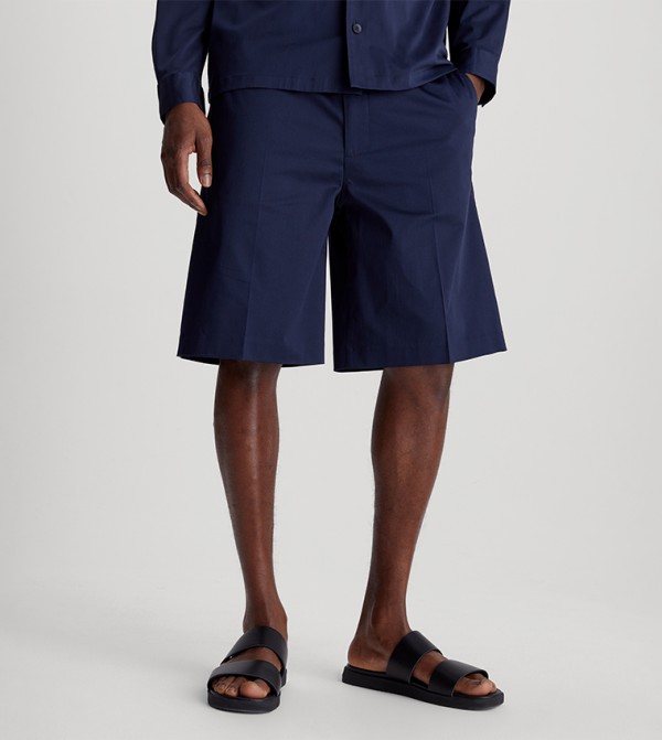 Solid Elastic Waist Chino Shorts