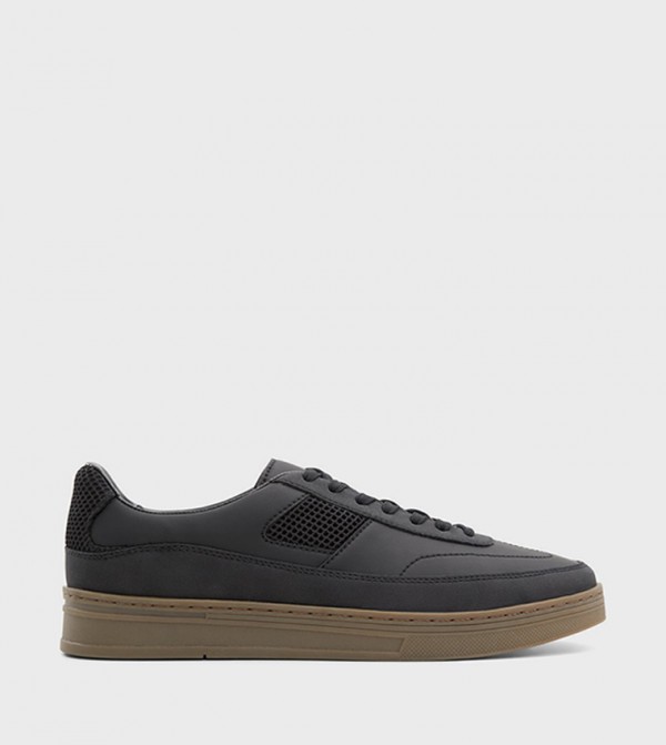 CENTORI Round Toe Lace-Up Sneakers