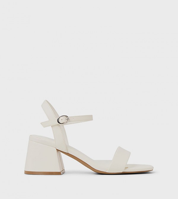CHARLIEE Block Heel Sandals