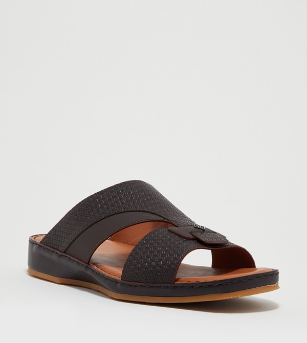Textured Open Toe Arabic Sandals
