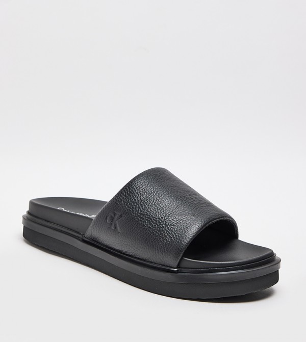 Molded Bar Casual Sandals