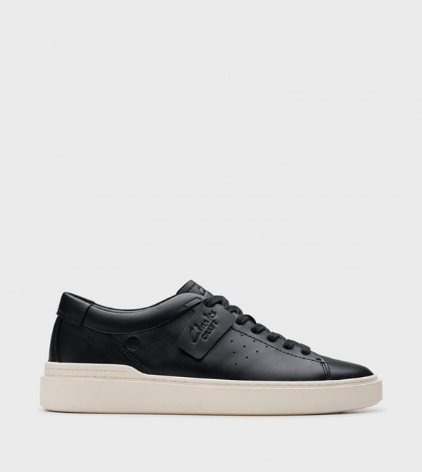 Craft Swift Perforated Lace-Up Shoes