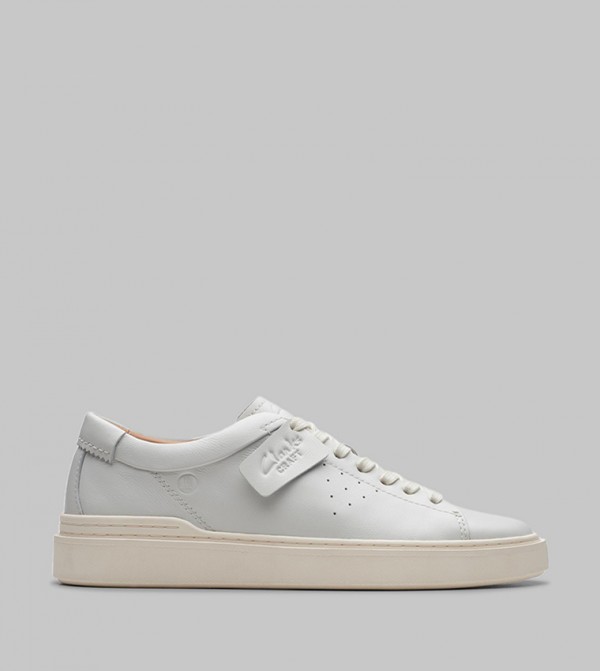 Craft Swift Perforated Lace-Up Shoes