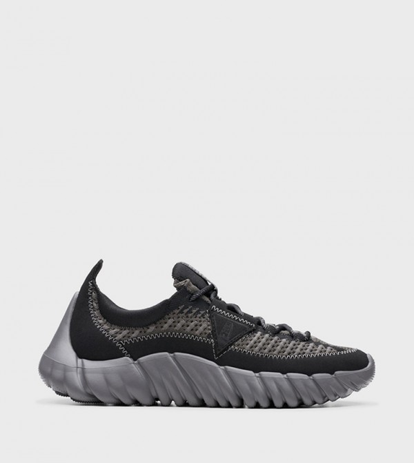 Nature 360 Knitted Lace-Up Shoes