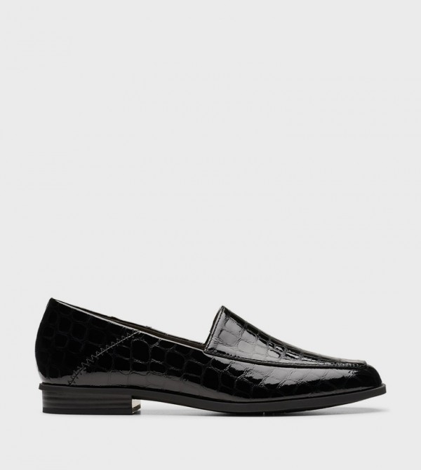 SARAFYNA FREVA Textured Slip-On Loafers