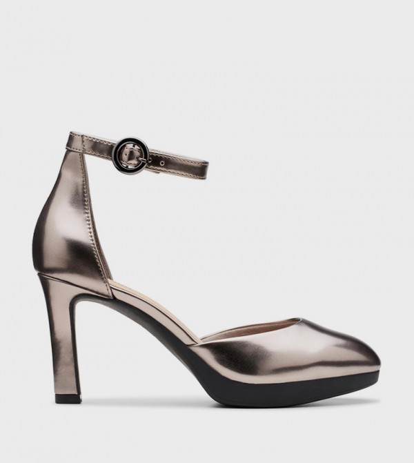 AMBYR2 COVE D'Orsay Heel Pumps