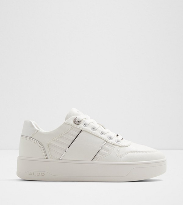 CLUBHOUSE-L Lace Up Sneakers