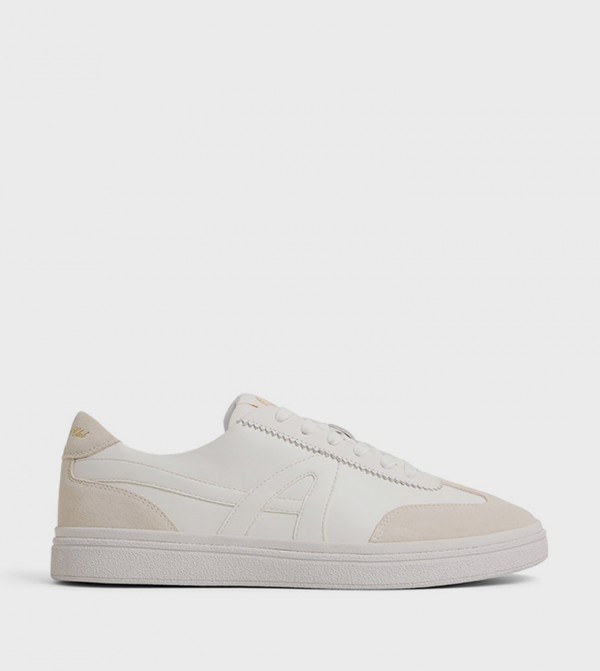CLUBTRAINER Lace-Up Sneakers