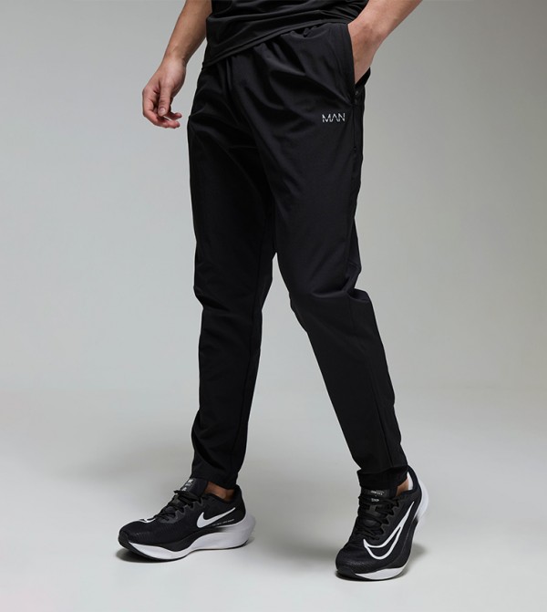 Active Stretch Woven Tapered Fit Joggers