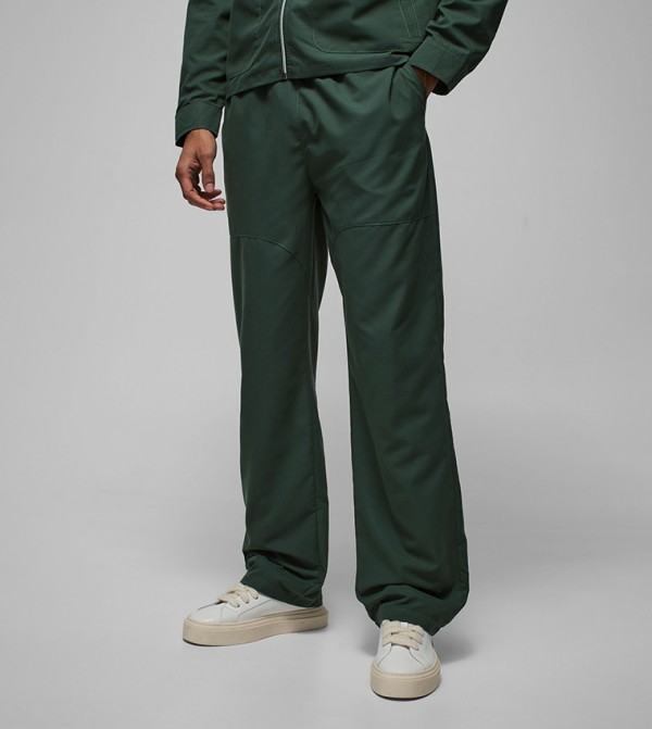 Mid Rise Relaxed Fit Trousers
